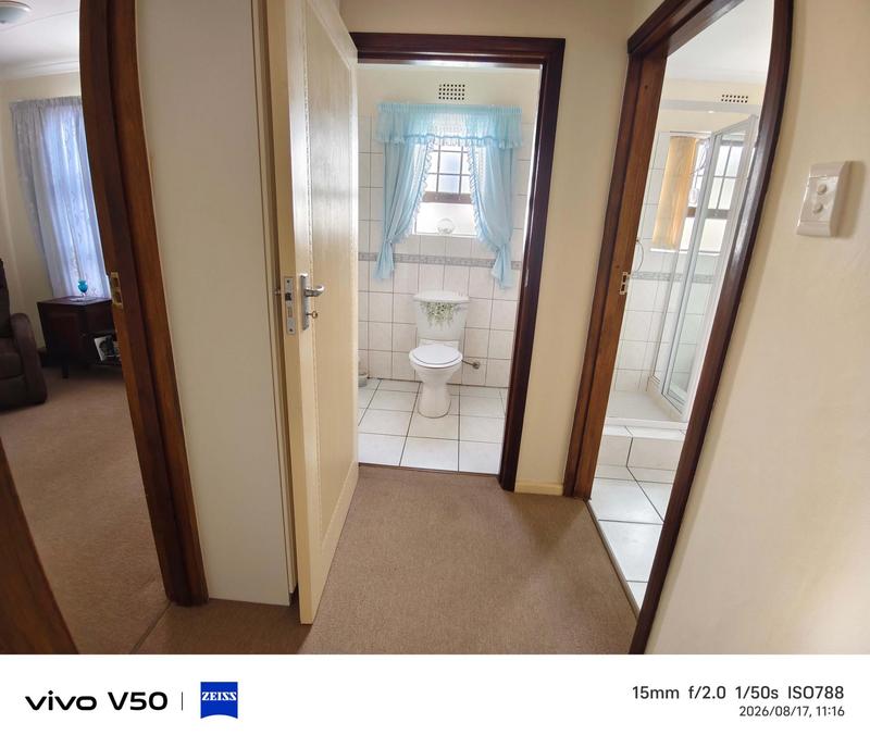 2 Bedroom Property for Sale in Fonteine Park Western Cape